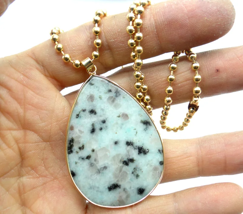 Натуральный камень Зеленый каплевидный Агаты кварцевый кристалл авантюрин Шарм