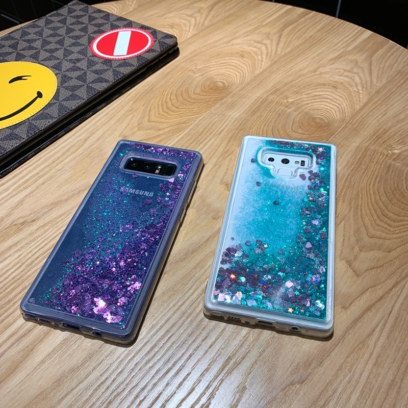 Мягкий защитный чехол с жидкими блестками изображением зыбучие пески любовь