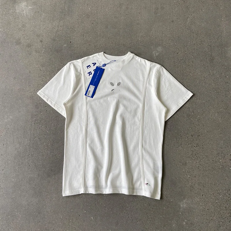 

Светоотражающая футболка с вышивкой для мужчин и женщин