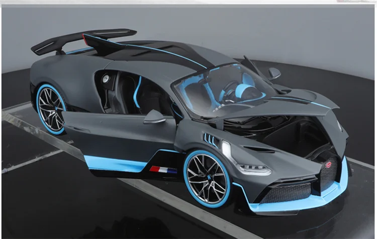 Изысканный подарок 1:18 Bugatti Divo модель спортивного сплава автомобиля, высокая модель литья под давлением, расширенная коллекция
