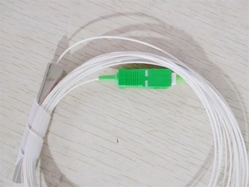 Бесплатная доставка ПЛК-сплиттер 1x4 SC/APC 30 шт./лот 0 9 мм 1 метр Ftth ПЛК FBT сплиттер