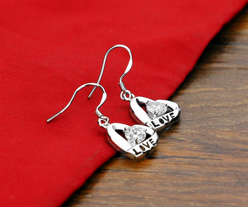 

New Fashion Love Heart Earrings 925 Sterling Silver Jewelry Zirconia Crystal Stones Lady Earrings Girls Female Accessories