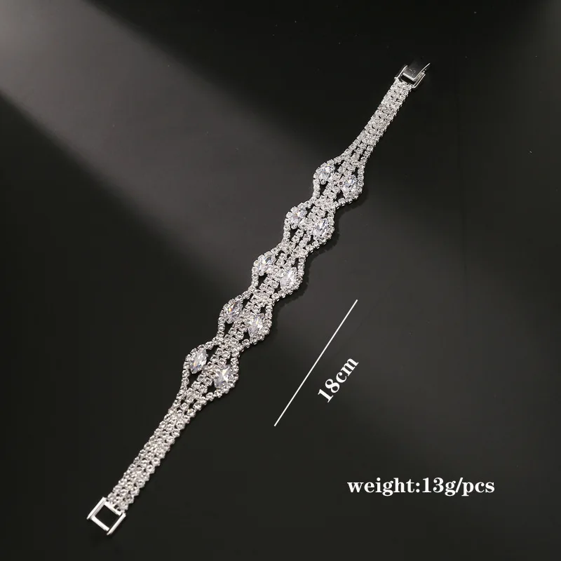 

Classic Super Flash Full Diamond Luxury Women's Bracelet Personality Fashion Zircon Female Charm Bangle Bridal Bracelet Jewelry
