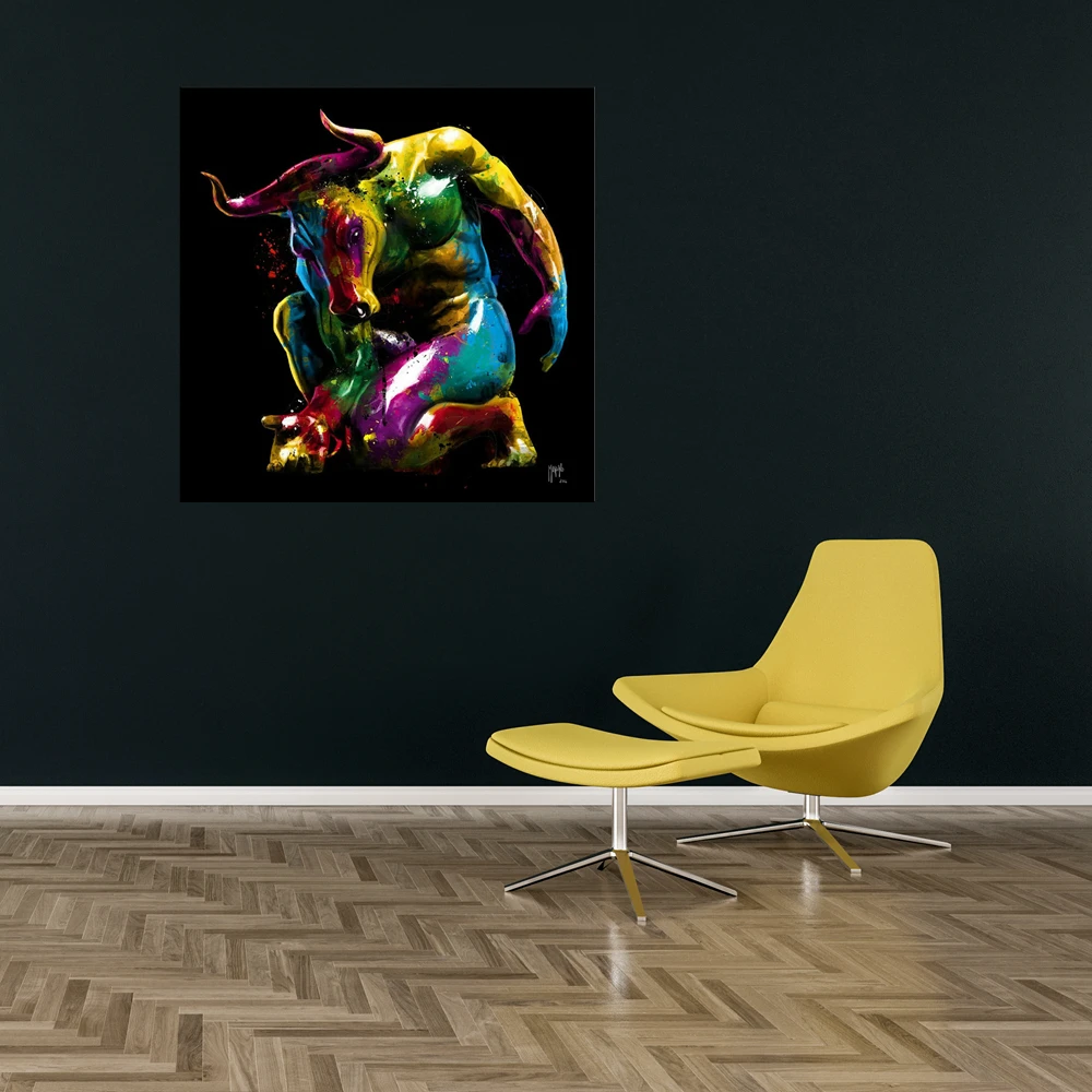 Абстрактный постер пикантная женщина губы красочная картина минотаура холст