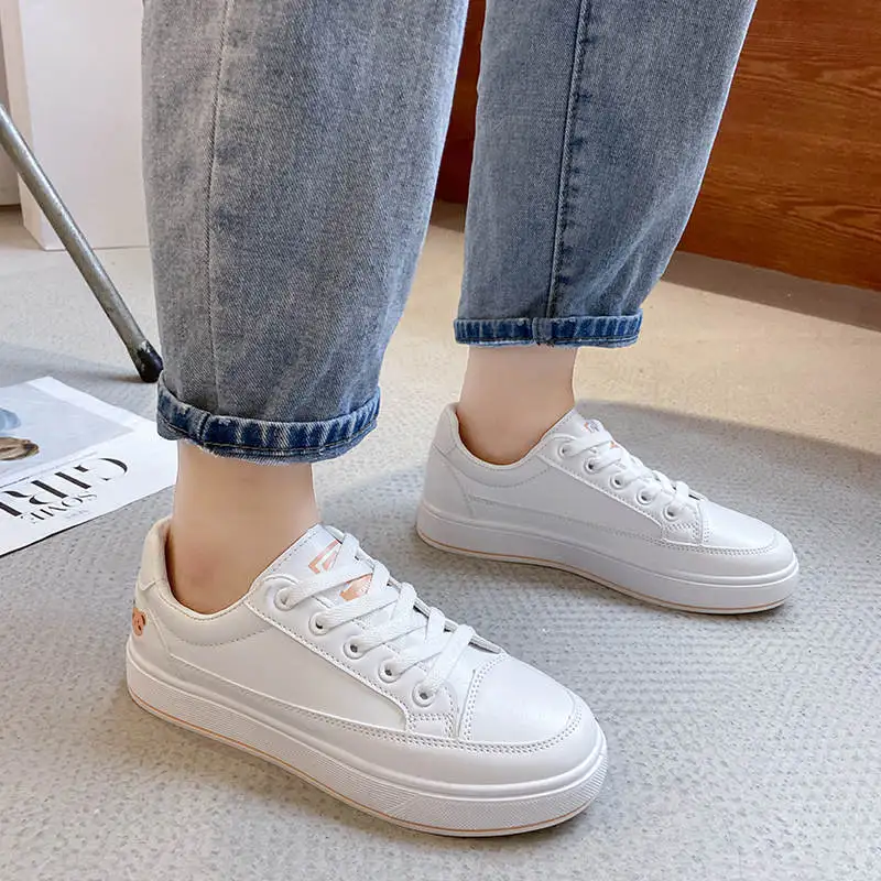 

Женские массивные кроссовки, кожаные, на шнуровке, повседневная обувь на платформе, белые, 8-N