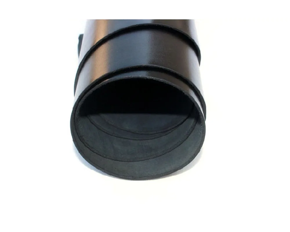 Воловья кожа натуральная растительного дубления блестящая поверхность черного