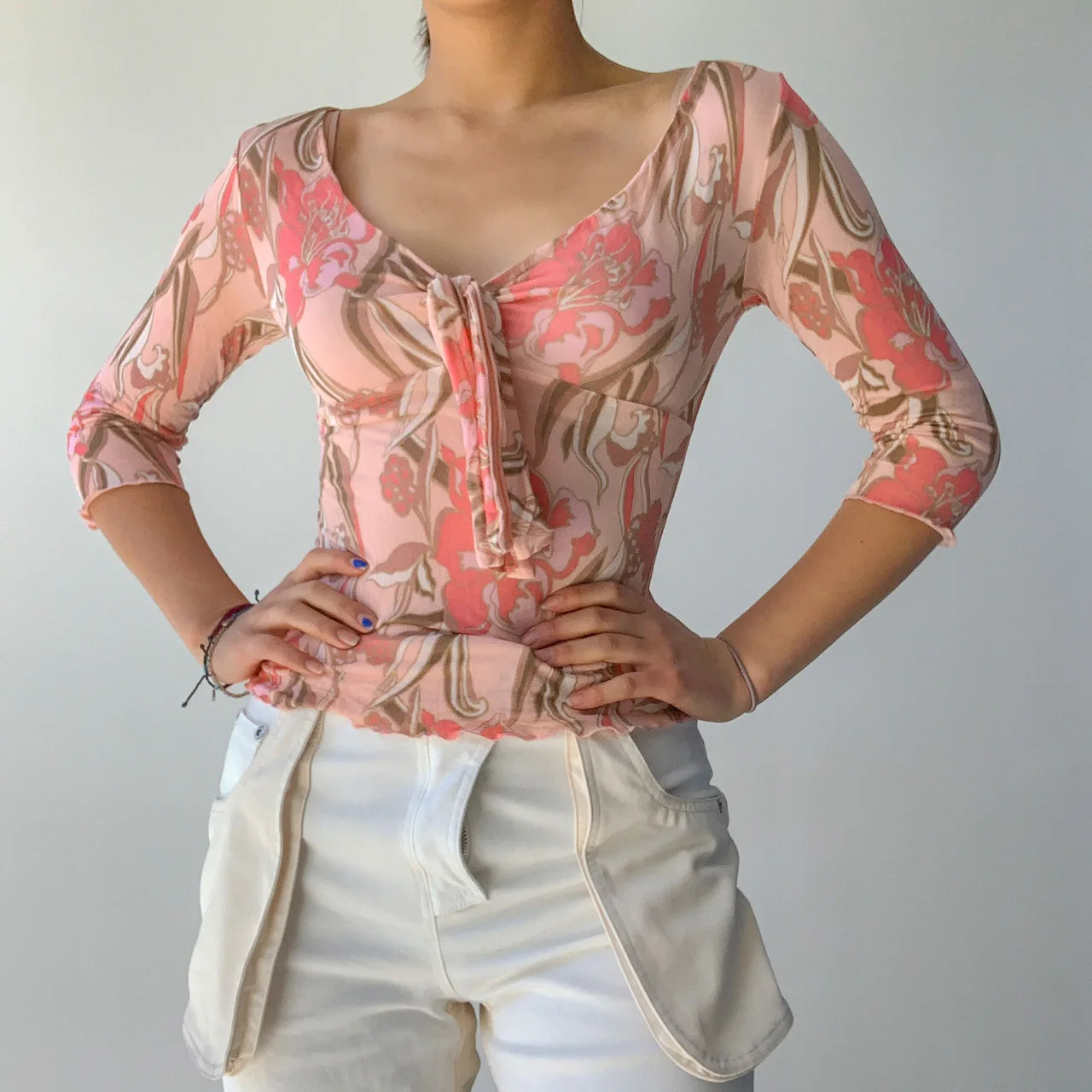 

V-neck pink flower print t-shirt Casual fashion streetwear autumn