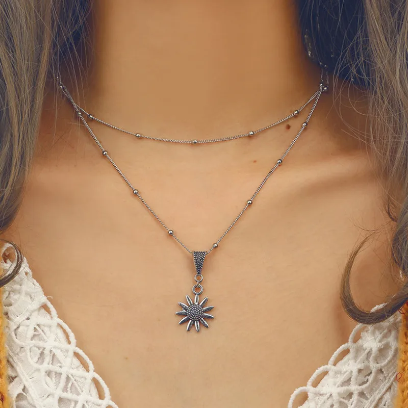 

Exquisite Jewelry Geometric Multilayer Triangle Sunflower Flower Pendant Necklaces Necklace for Women Gift