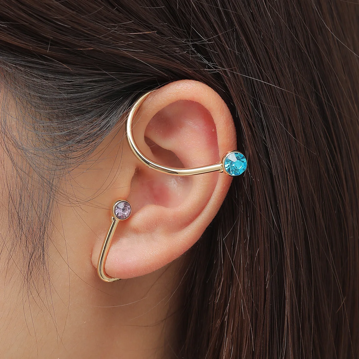 

Charm Crystal Rhinestone Ear Cuff Wrap Stud Clip Earrings for Women Vintage Punk Long Ear Clip Cartilage Jewelry Fashion