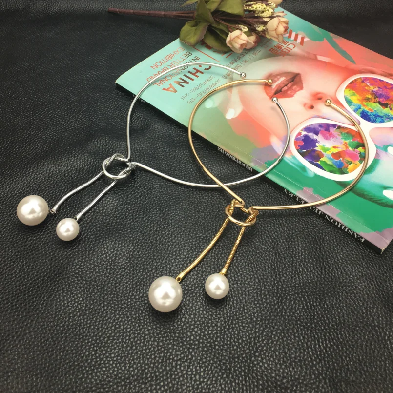

Simple Alloy Pairs Simulated Pearl Amulet Long Pendant Necklaces for Women Jewelry Statement Choker Necklace