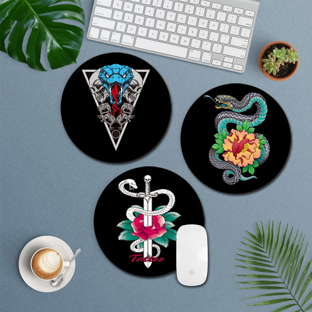 

Round Leather Mouse Pad Cobra Pattern Anti-Slip PU Leather Smooth Mousepad Waterproof Mouse Mat for Desktop Laptop