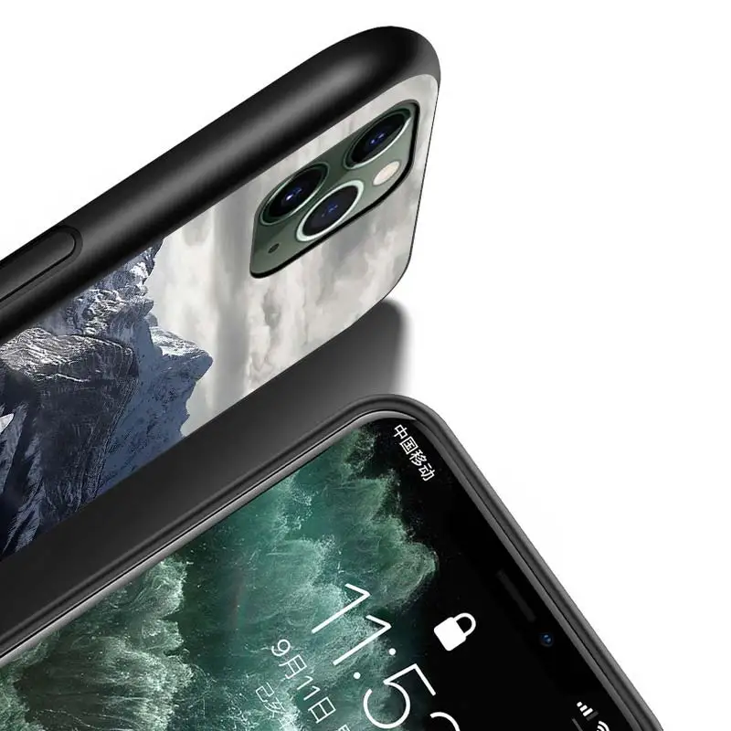 

Fashion Black Wolf For iPhone 12 Pro Max Mini 11 Pro XS Max X XR 6S 6 7 8 Plus 5S Bright Black Phone Case