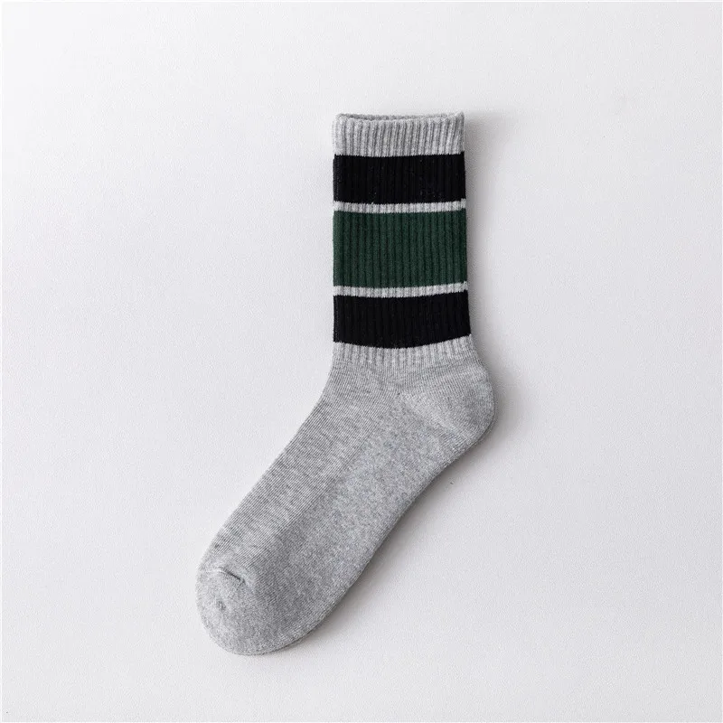 Полосатые мужские длинные носки новые осенние спортивные повседневные