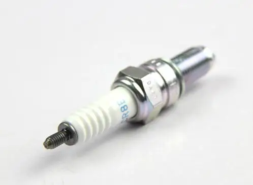 1pcs High quality car spark plug for CR6E CR7E CR8E CR9E CR8EGP CR8EIX IU24 XS4303 G63R TP430C CR8EK CR9EK B7RIU | Автомобили и