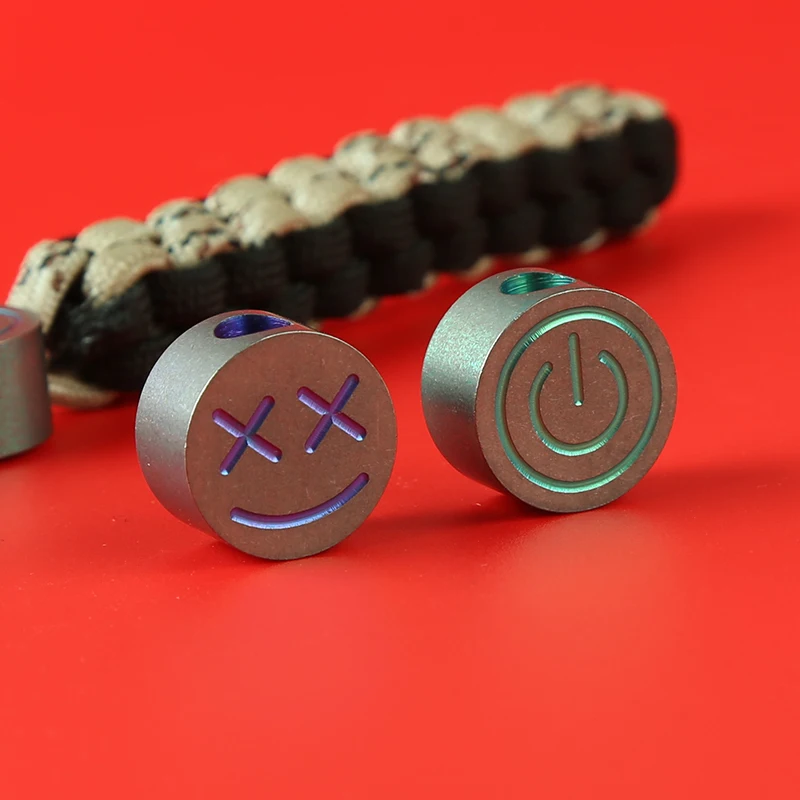 Нож в форме кнопки бусы на веревочке титановый сплав счастливый и улыбающийся