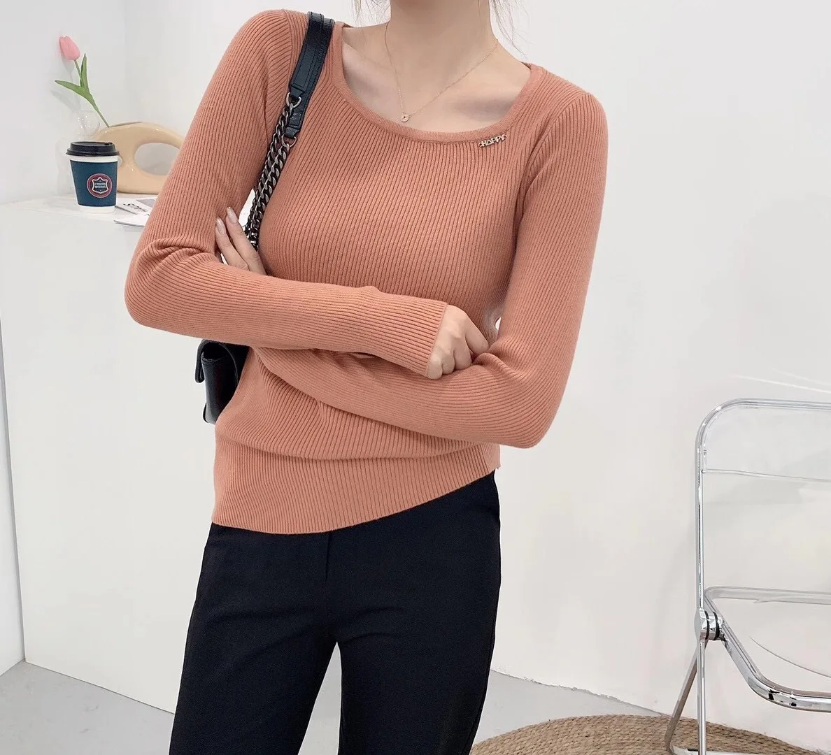 

2020 Spring/Autumn new square collar sweater knitted thin top female nun body show thin beat bottoms tide girl inside a hundred