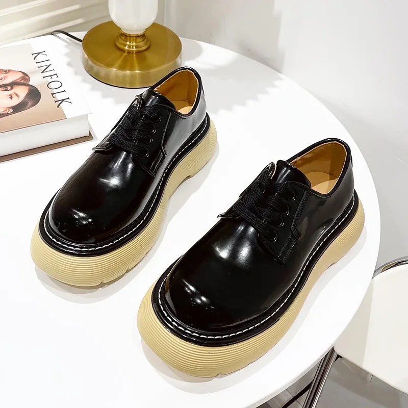 Shoes Women Genuine British cow women's shoes 2021 Leather  Round Toe Cross-Tied Thick Sole Ladies Shoes Slip On Flat Shoes