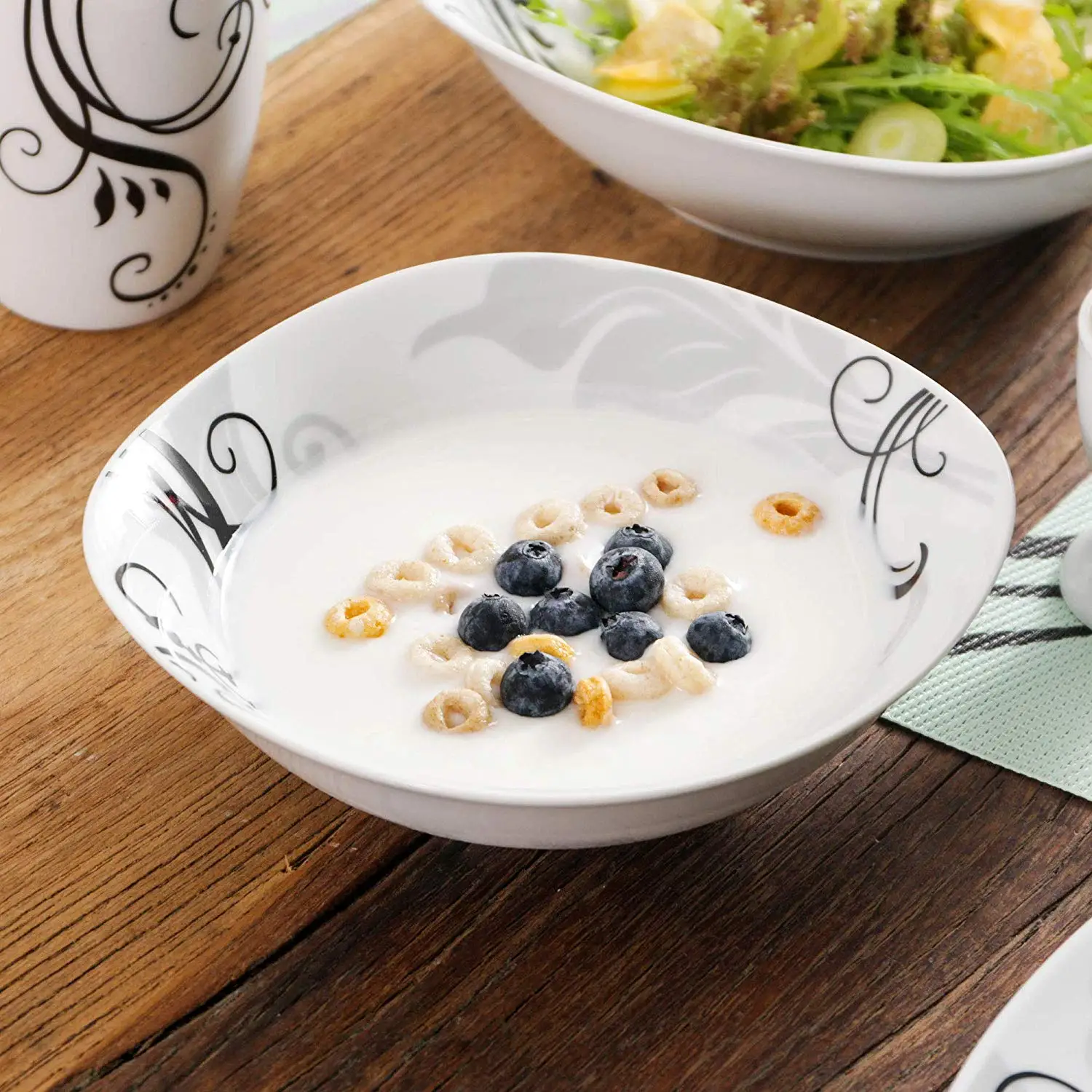 Günstig VEWEET ZOEY 44-Stück Porzellan Keramik Platte Geschirr Set Mit 8 * Ei Tasse, Becher, Schüssel, Dessert Platte, Abendessen Platte Und 4 * Salat Schüssel