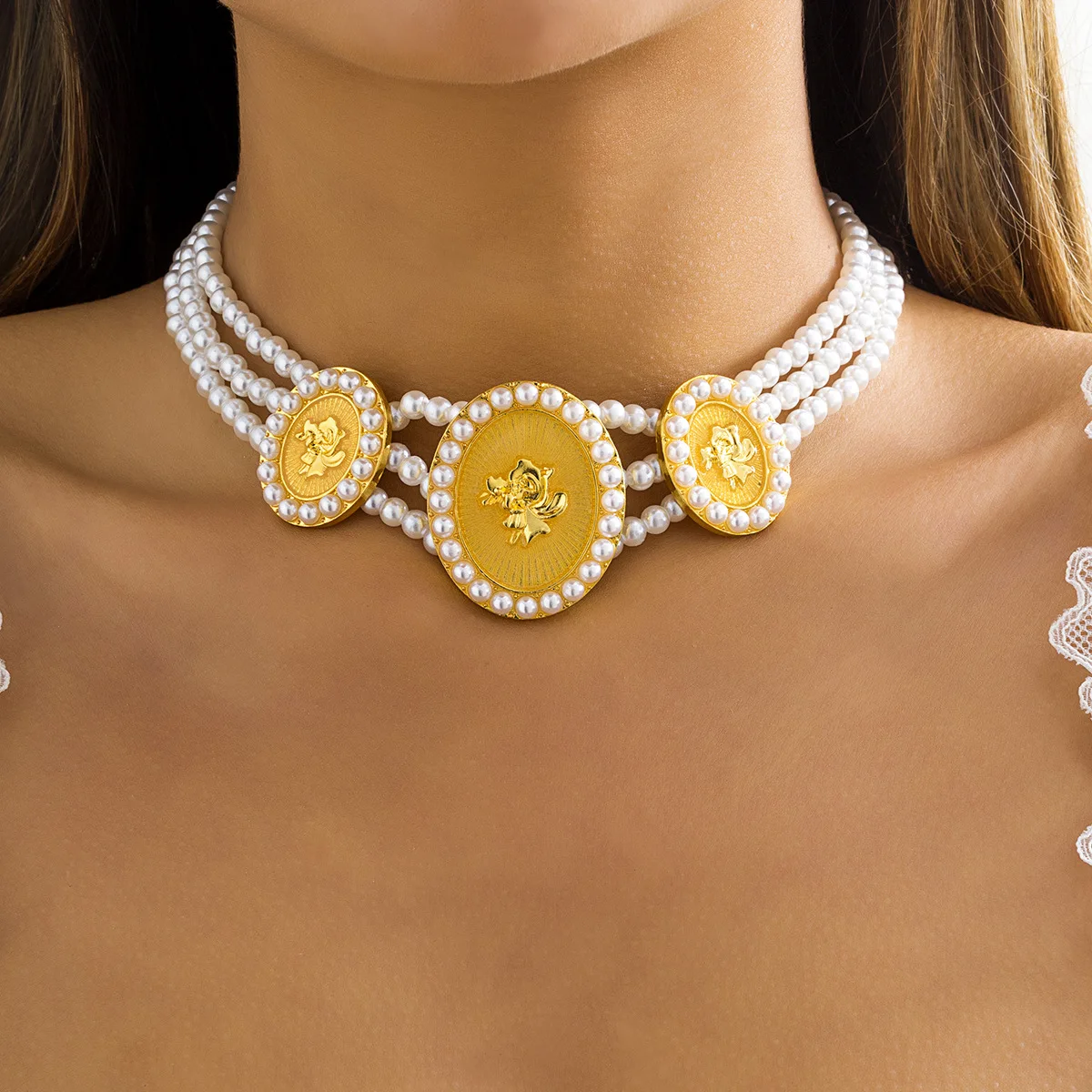 

Baroque Three Strands Collar Statement Choker Pearl Necklace for Women Girls Wedding Vintage Gold Gifts Pearls Jewelry