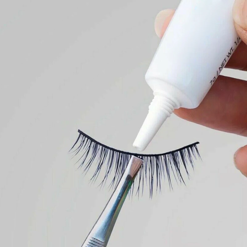 

Graceful Professional Eyelash Glue Black/Clear False Eyelashes Adhesive Cosmetic Tools Waterproof Eyelash Glue