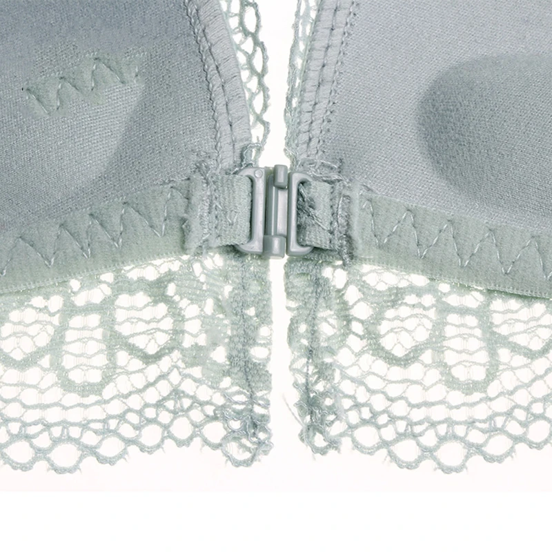 

French Lace Sexy Chest Underwear New Ultra-thin Triangle Cup Women Without Steel Ring Gathered 3/4 Cup Bra Push Up Lace Bralette