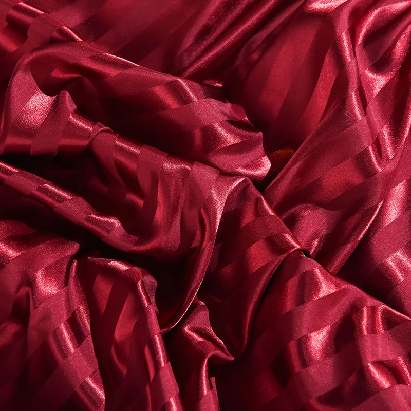 Постельное белье из сатина в полоску красное пододеяльник наволочка простыня