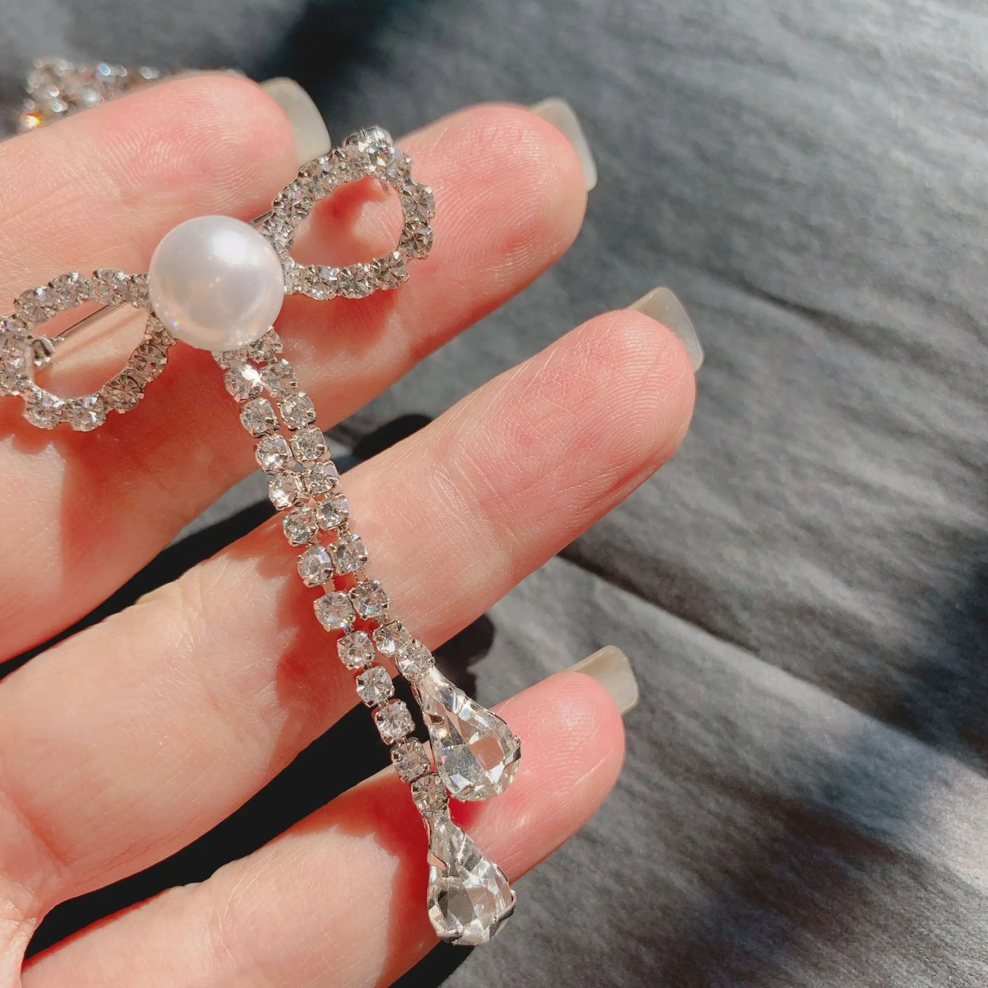 FFLACELL 2019 Korean Luxury Chic Shiny Square Bow Pearl Rhinestone Brooch for Women Girls Gift Party Jewelry | Украшения и