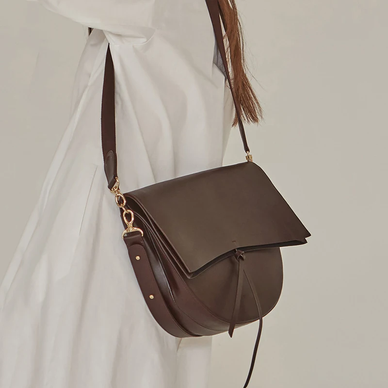 Большая сумка-мессенджер кофейного цвета вместительная сумка через плечо