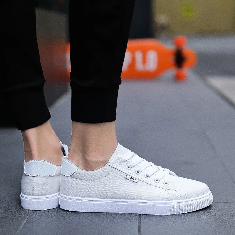 Новые Популярные стильные мужские повседневные туфли на шнуровке плоской