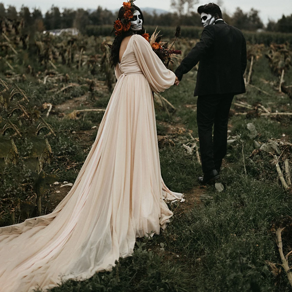 Шифоновое вечернее платье с V-образным вырезом длинными рукавами-фонариками и