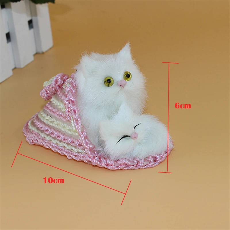Две кошки на тапочке Милая мама кошка и ребенок котенок игрушка для детей