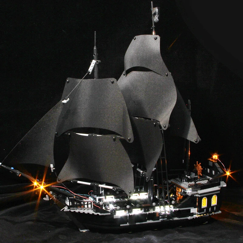 Модель детской Пираты корабль с черной жемчужиной пиратские корабли совместимые