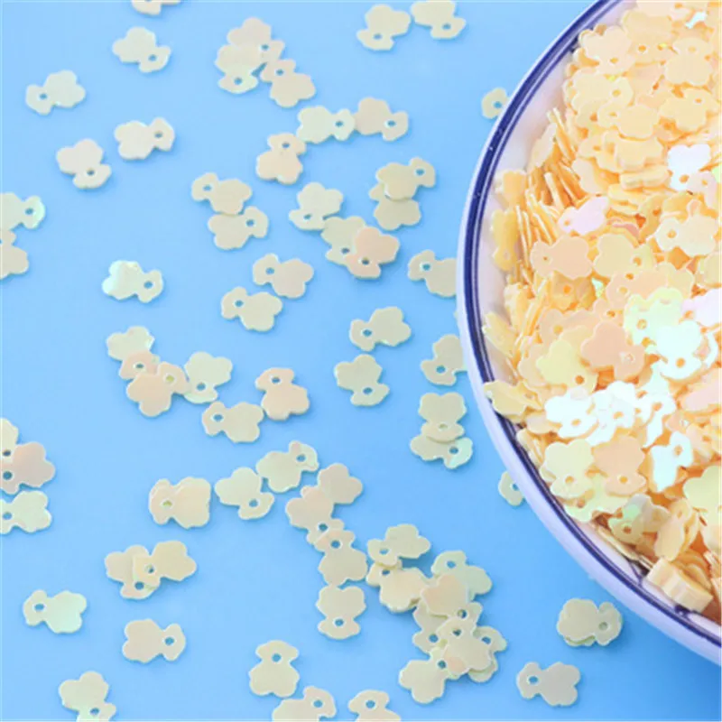 

500g/Bag Holographic 10 Colors 6mm Bear Shaped PET Sequins Chunky Glitter Laser Powder Confetti For Manicure Nail Art Decoration