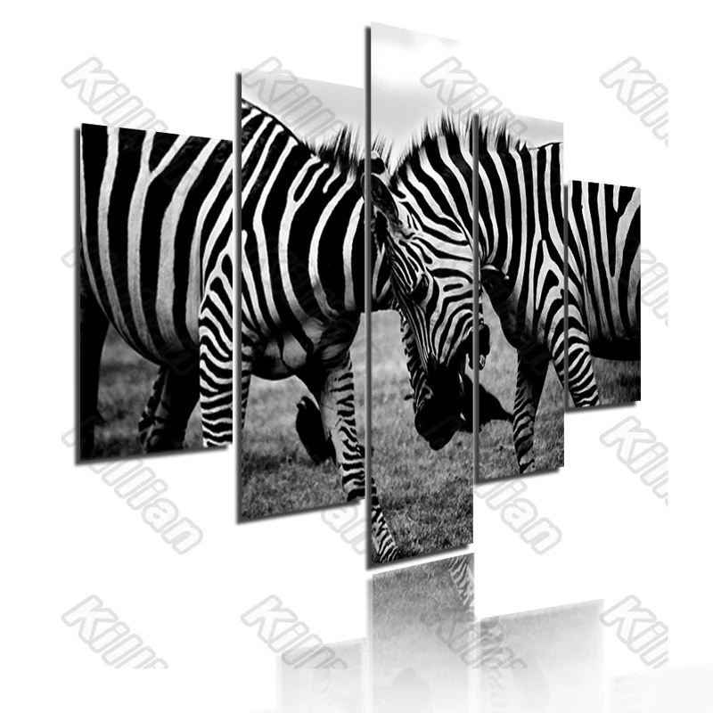 

Nostalgia Style Mural Canvas Paintings Modular Bed Home Decor Prints 5 Pieces Grassland Zebra Herd Decoration Living Room Fresco