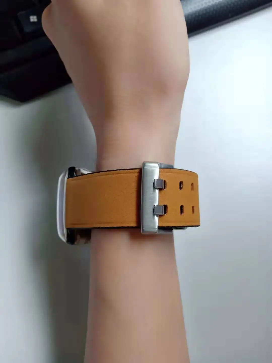 Hot selling leather strap for Apple strap series watch 7 6 / 5 / 3 / 2 / 1 SPORTS BRACELET 44mm 42mm 40mm 38mm strap