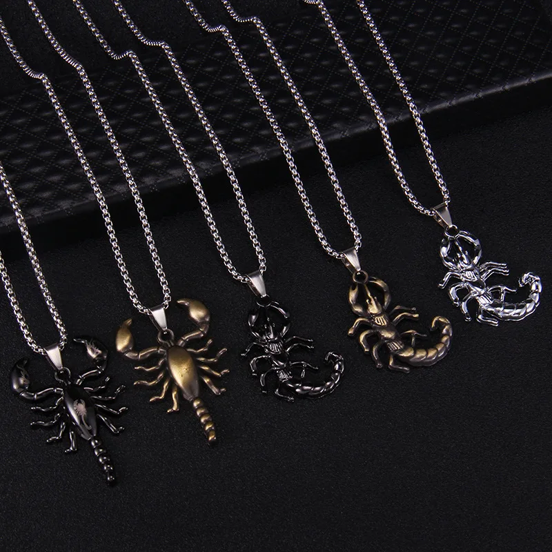 

2021 New Men's Women's Metal Scorpion Necklace Zodiac Scorpio Pendant Student Retro Animal Elf 12 Constellation Jewelry Gift