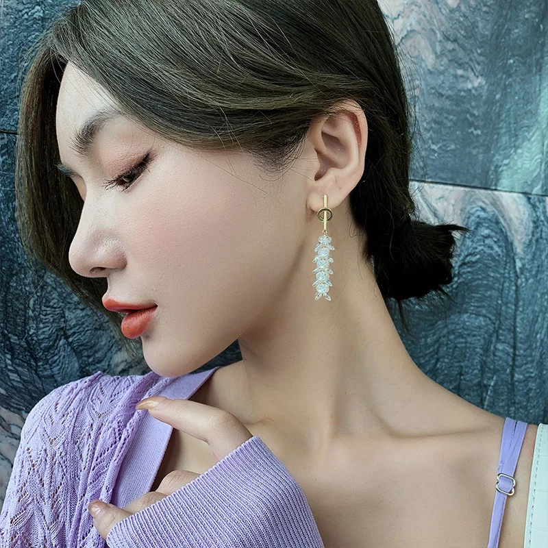 

2020 New Fahion Women's Earrings Elegant Fish Shape Drop Earrings for Women Bijoux Korean Boucle Gifts Wedding Jewelry Wholesale