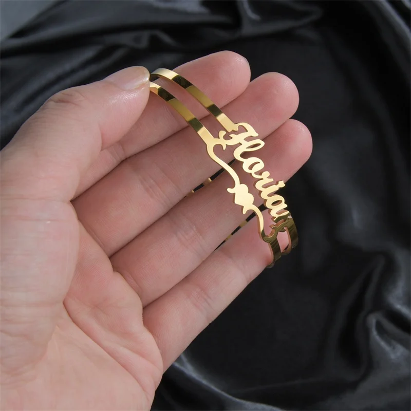 

Women's Hand Bracelets Bracelet With Name Custom Braclet Custom Gifts Stainless Steel Bangle Persolized Bracelets With Name