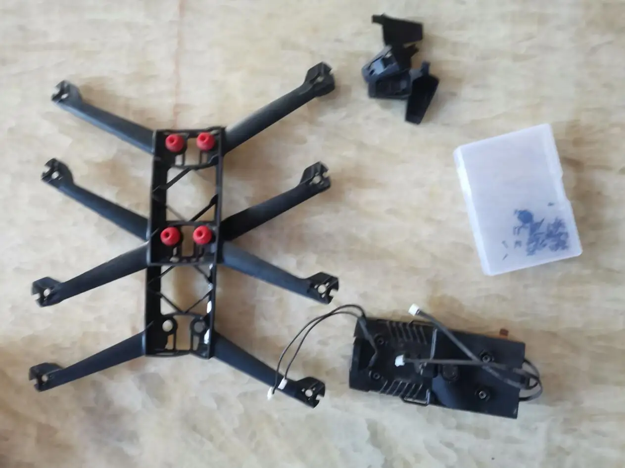 

Квадрокоптер с дистанционным управлением Parrot Bebop Drone 2,0