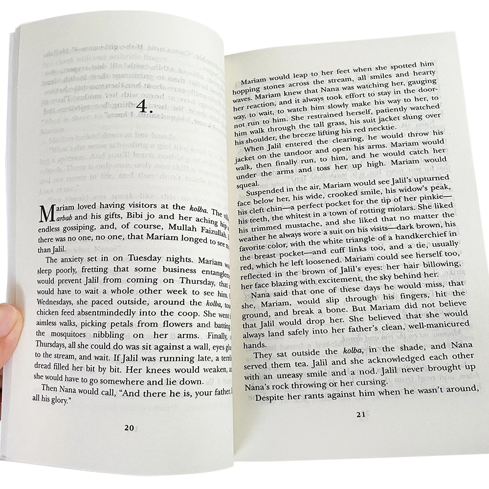 El cl&aacute;sico de Hosseini de mil swouns, funciona la historia de agarre de las mujeres afacas, tiempos imregalables e indestructibles de amor-5