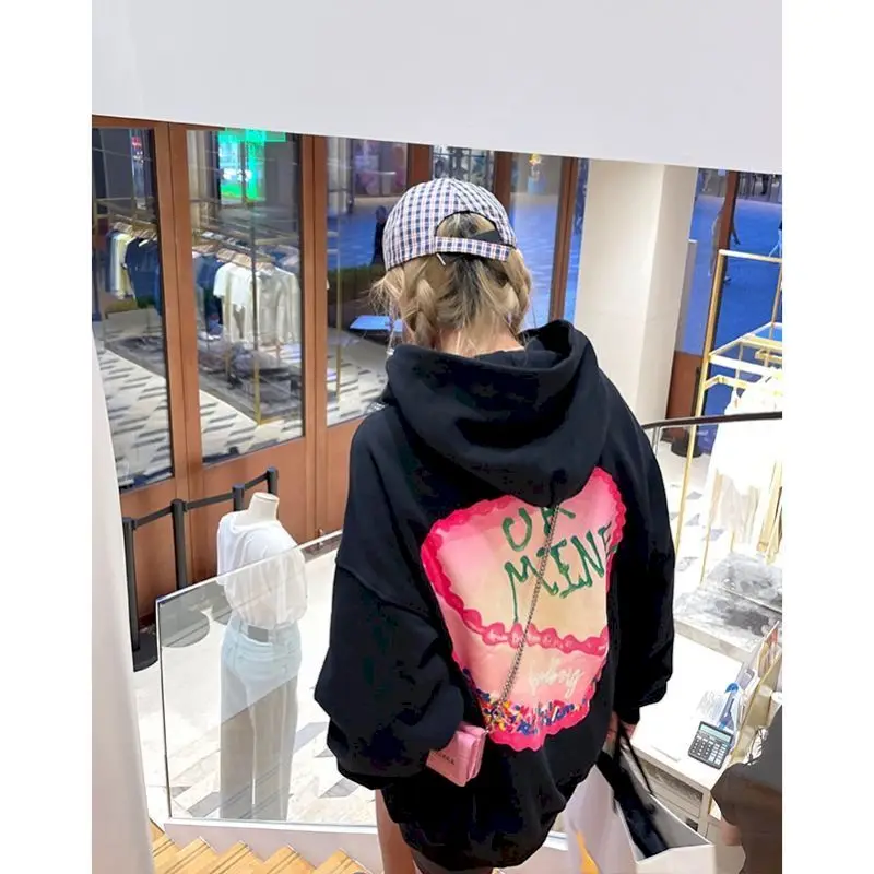 

Женский пуловер с капюшоном и принтом, в готическом стиле