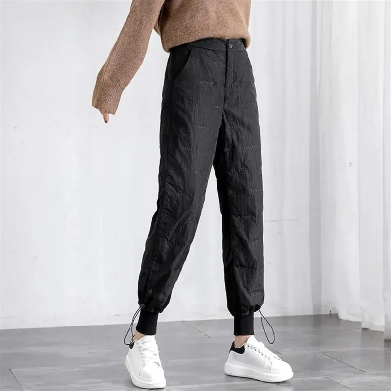 

2021 Winter Black Plus Size Down Pants Women Casual Elastic Ankle Strap Buttons Sweatpants Fashion y2k Outdoor Warm Cotton Pants
