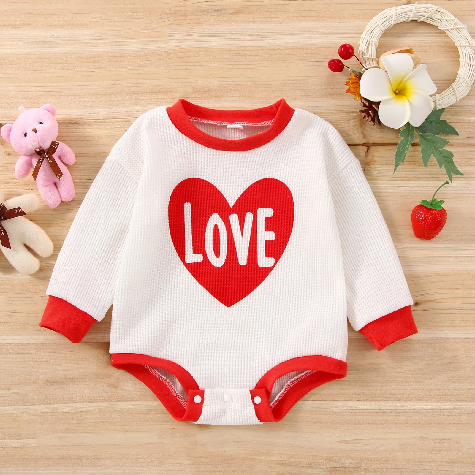 

Baby Girls Spring Autumn Playsuit White Long Sleeve Round Neck Letter Heart Print Casual Romper Jumpsuit Valentine's Day Clothes