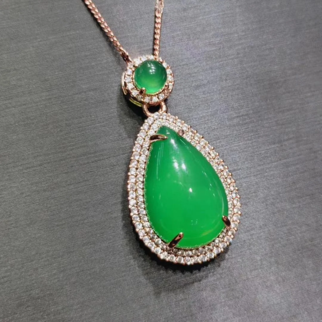 Оптовая продажа ожерелье из серебра 925 пробы с зеленым халцедоном и подвеской в