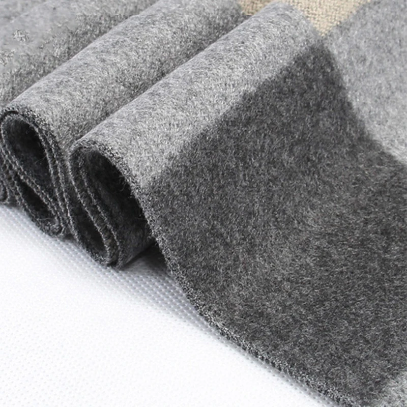 New Fashion Men's Scarf  Warm And Thick Plaid Brushed Cotton Scarf In Autumn And Winter