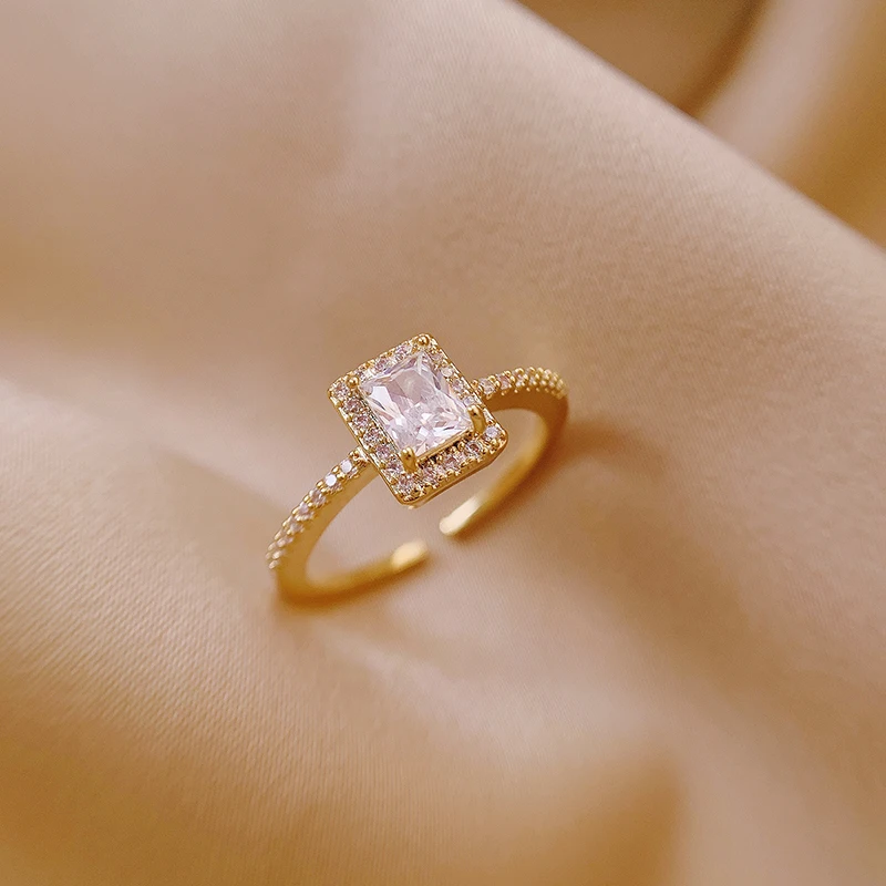 

Exquisite Simple Square Zircon Gold Opening Rings For Woman 2021 Salary Gothic Jewelry Wedding Party Girls' Luxury Student Ring