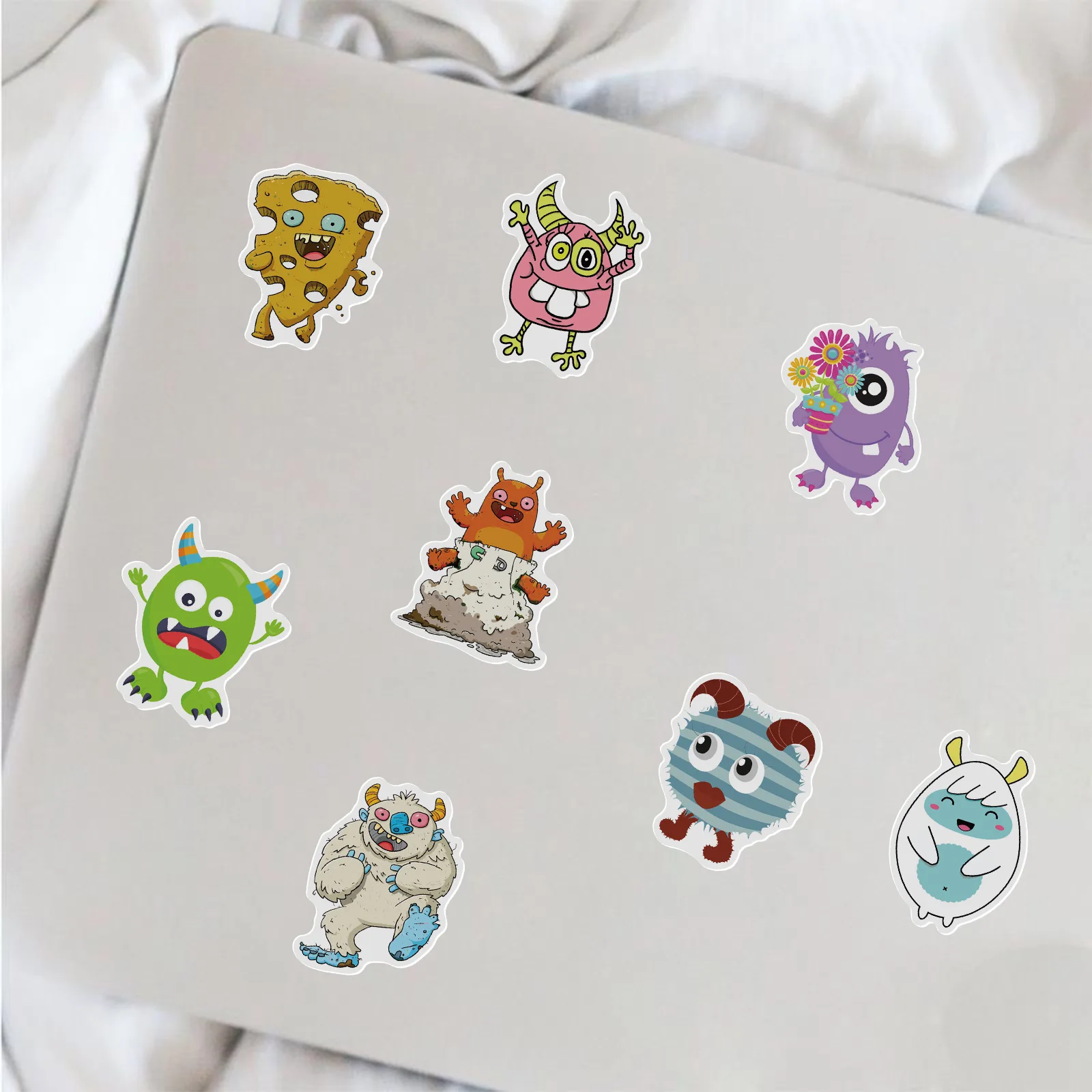 Наклейки с изображением маленьких монстров 10/50 шт. | Игрушки и хобби