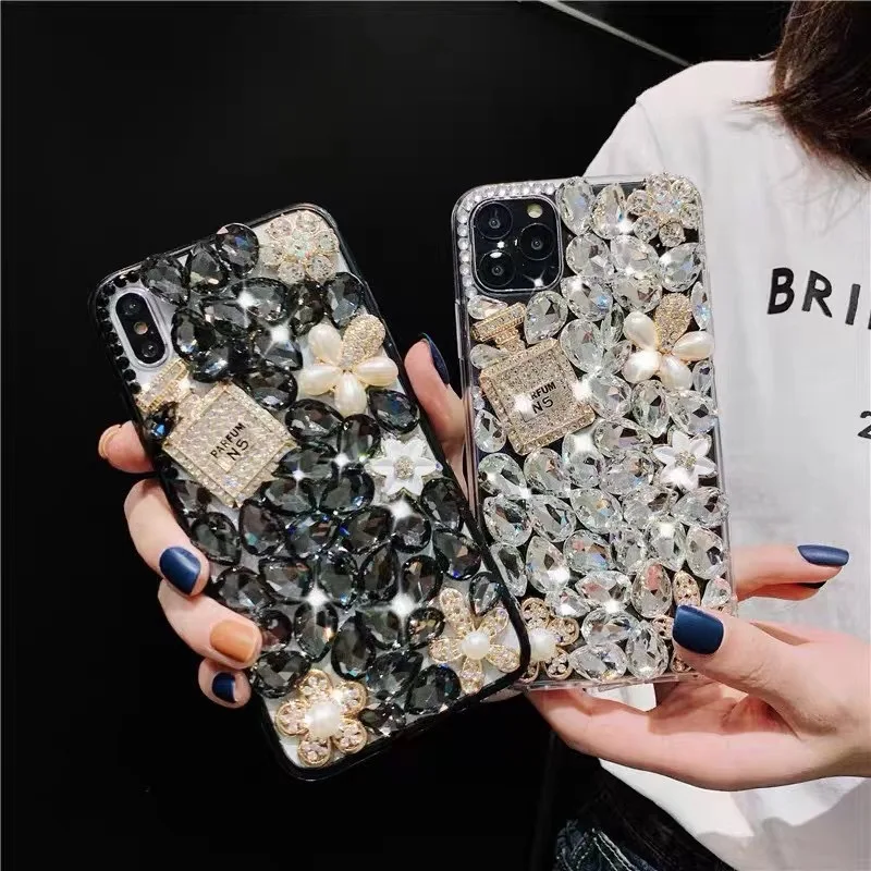 

Decorative Full Drill and Pearl Phone Case For iPhone 11 12 Por Max For iPhone XE 2020 7 8 Plus X XS XR Fashion Protective Case
