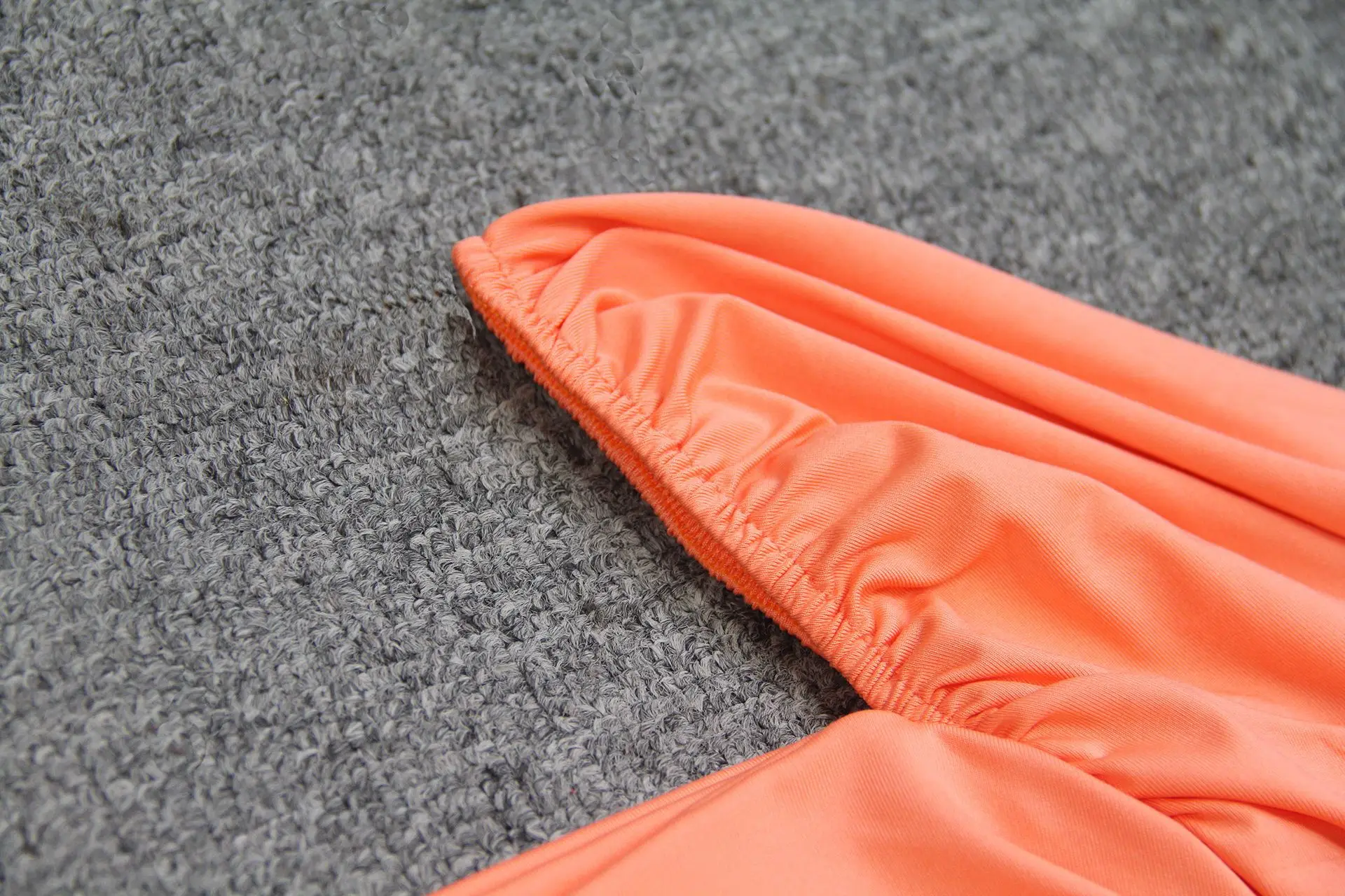 

2021 Summer New Women's Bubble Sleeve Backless Sexy Low-Cut Pleated Dress Hip Skirt