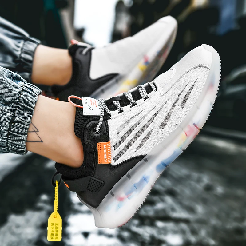 

New Arrivial Men Running Shoes High Quality Breathable Wear-Resistant Sport Shoes Trending Colored Jelly Sole Walking Sneakers